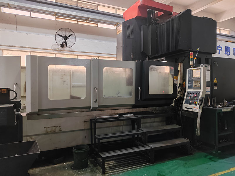 Big CNC Machine