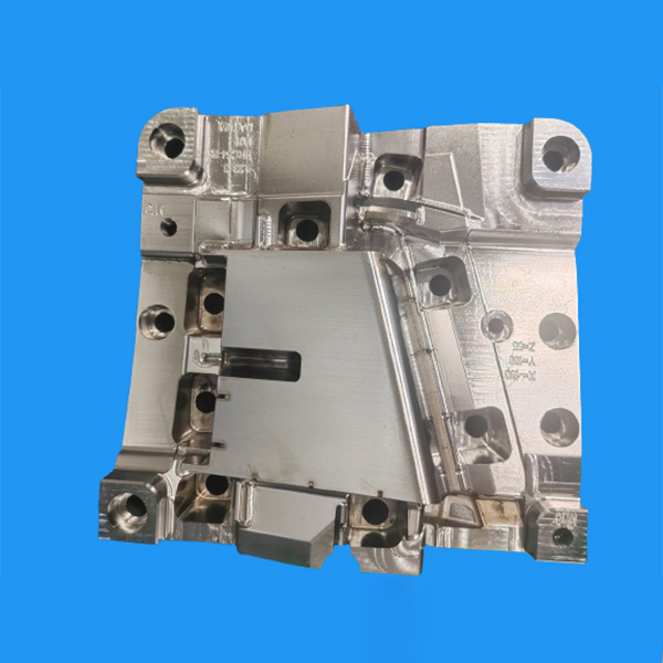 Precise Mold Components
